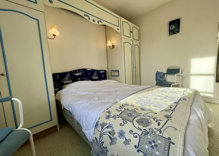 Maison 5 Pièces 8 Couchages Georges D'oléron Sgo000-115 *